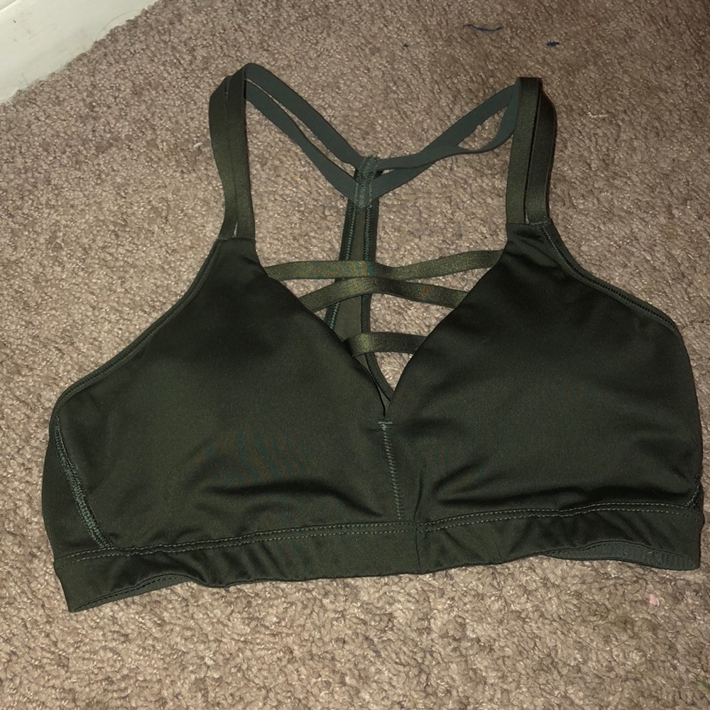 Sports bra